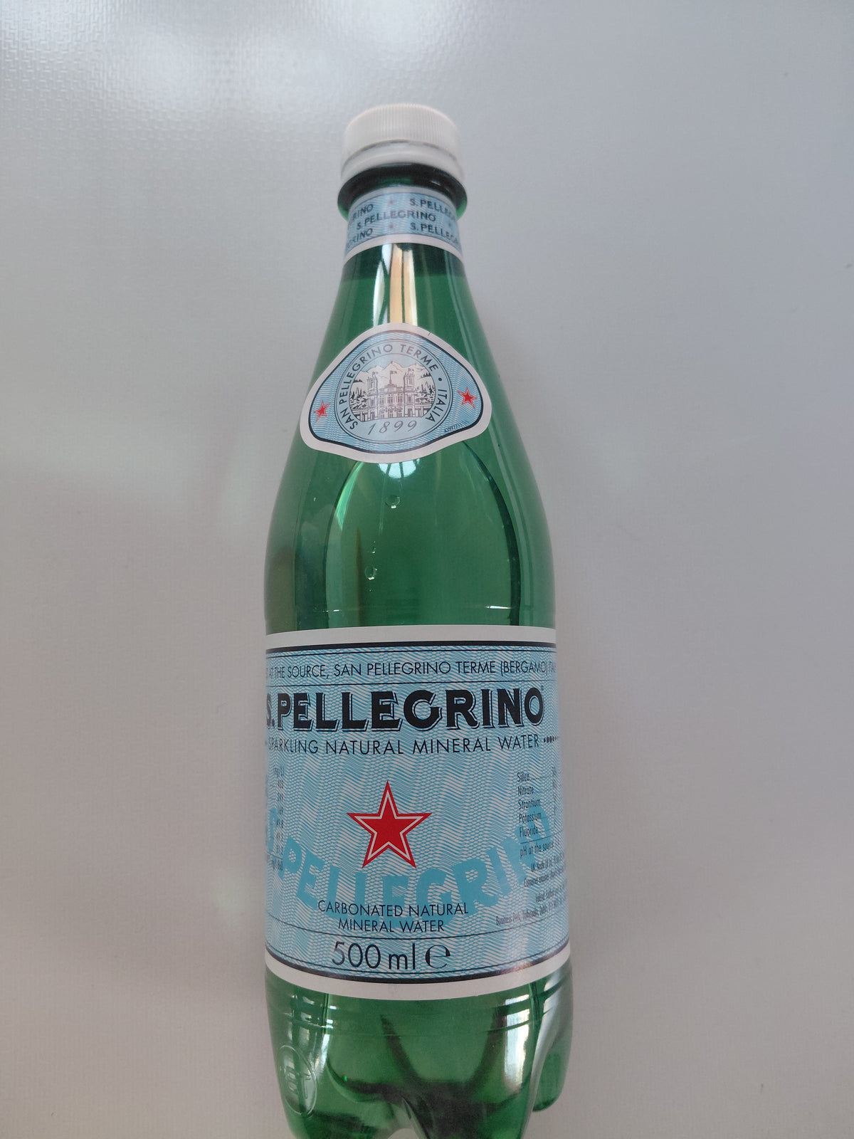 San Pellegrino Sparkling Natural Mineral Water 500ml