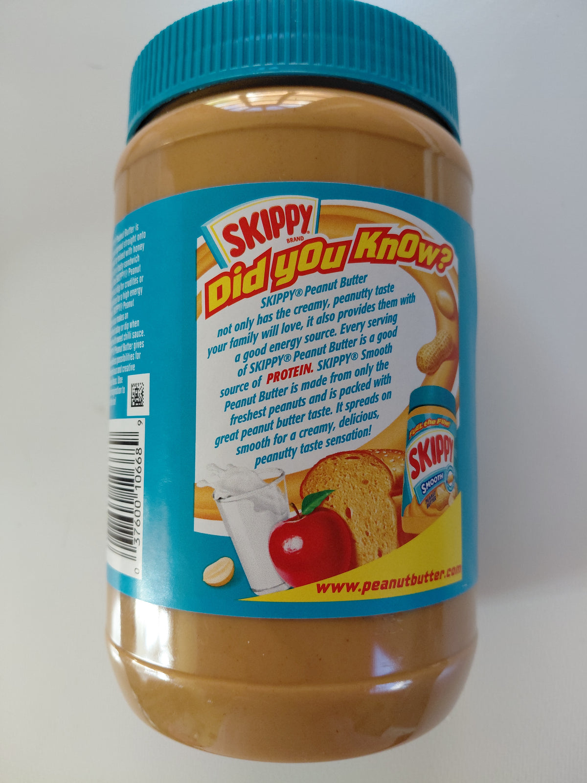 Smooth and creamy peanut butter with a rich roasted peanut taste. Ideal for toast, sandwiches, baking and snacks.