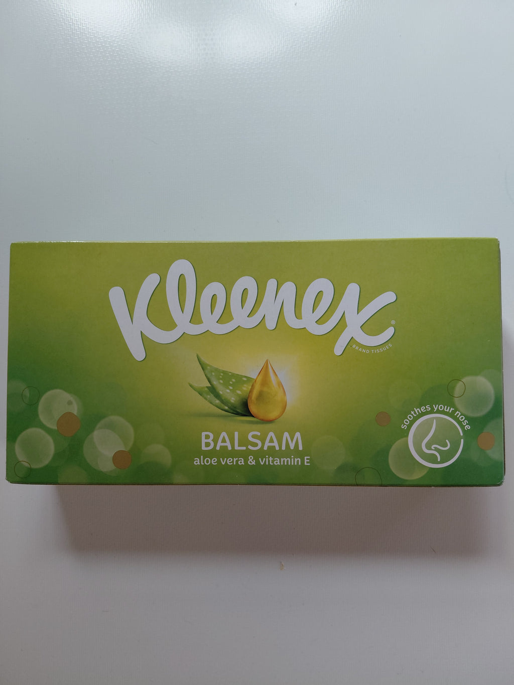 Kleenex Balsam Facial Tissues with Aloe Vera & Vitamin E – 64 Tissues