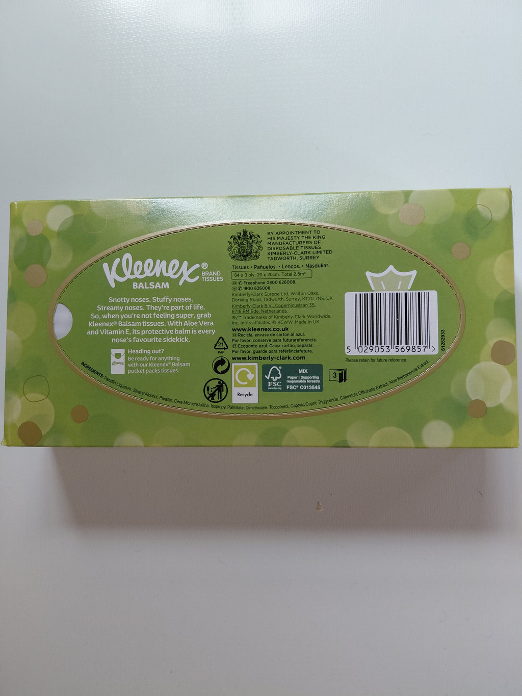 Kleenex Balsam Facial Tissues with Aloe Vera & Vitamin E – 64 Tissues