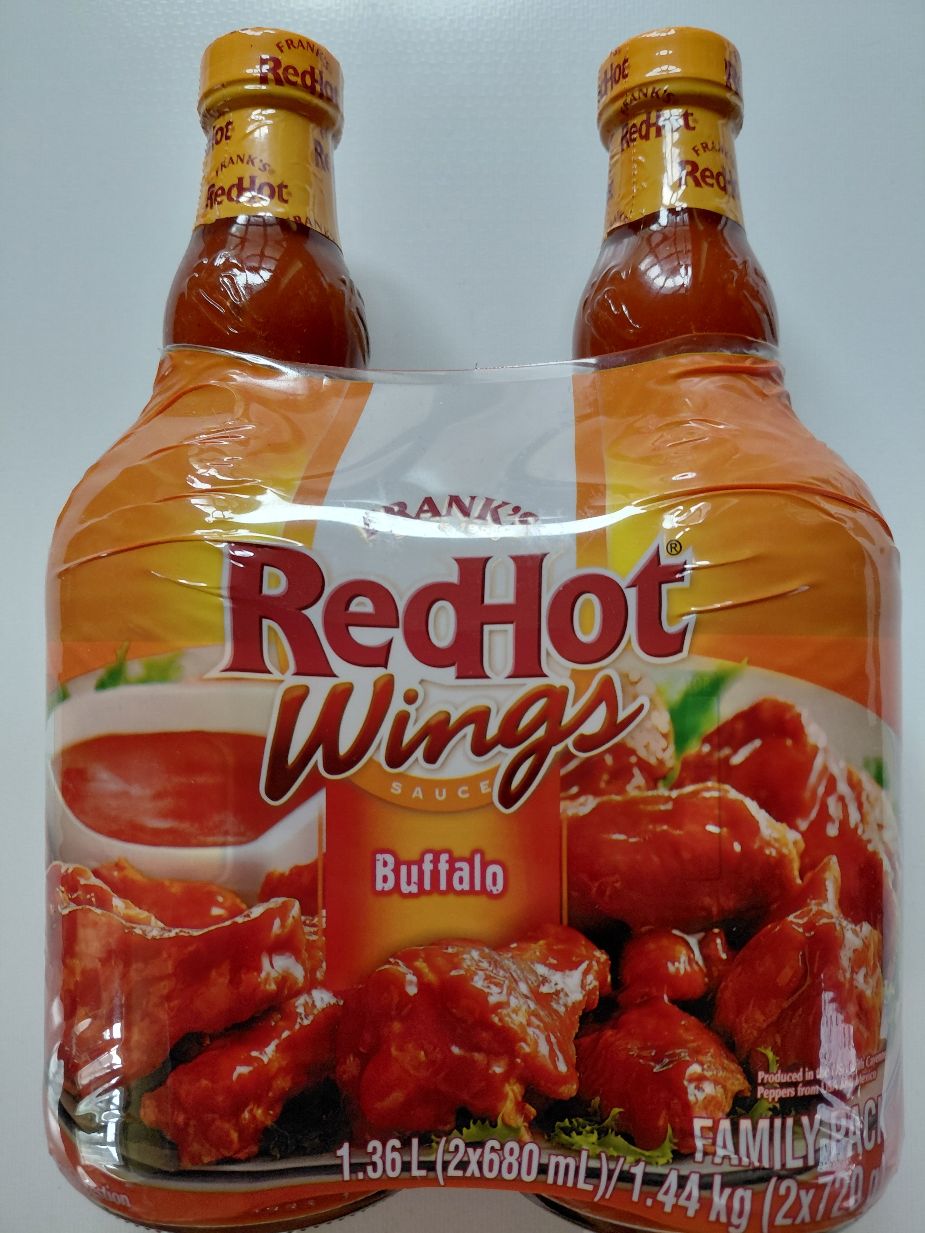 Frank’s RedHot Buffalo Wings Sauce – 2 x 680ml
