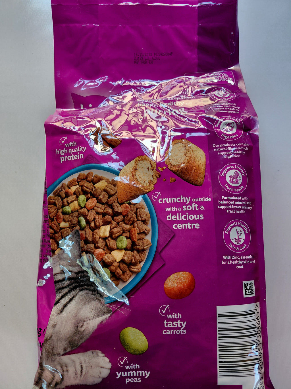 WHISKAS 1+ Chicken Complete Dry Cat Food – 800g